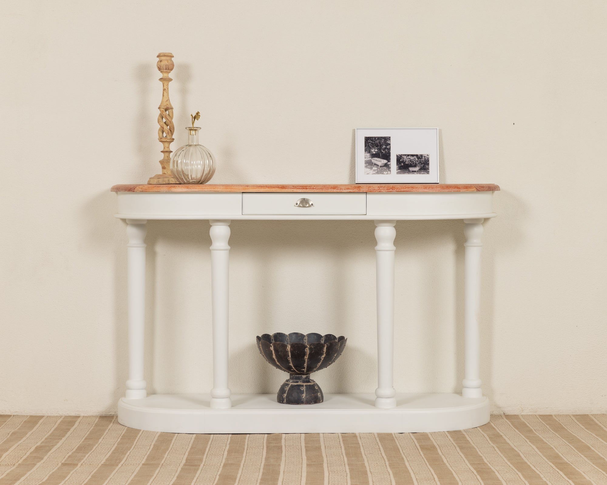 Beatrice Console Table Savana Living One With Wood